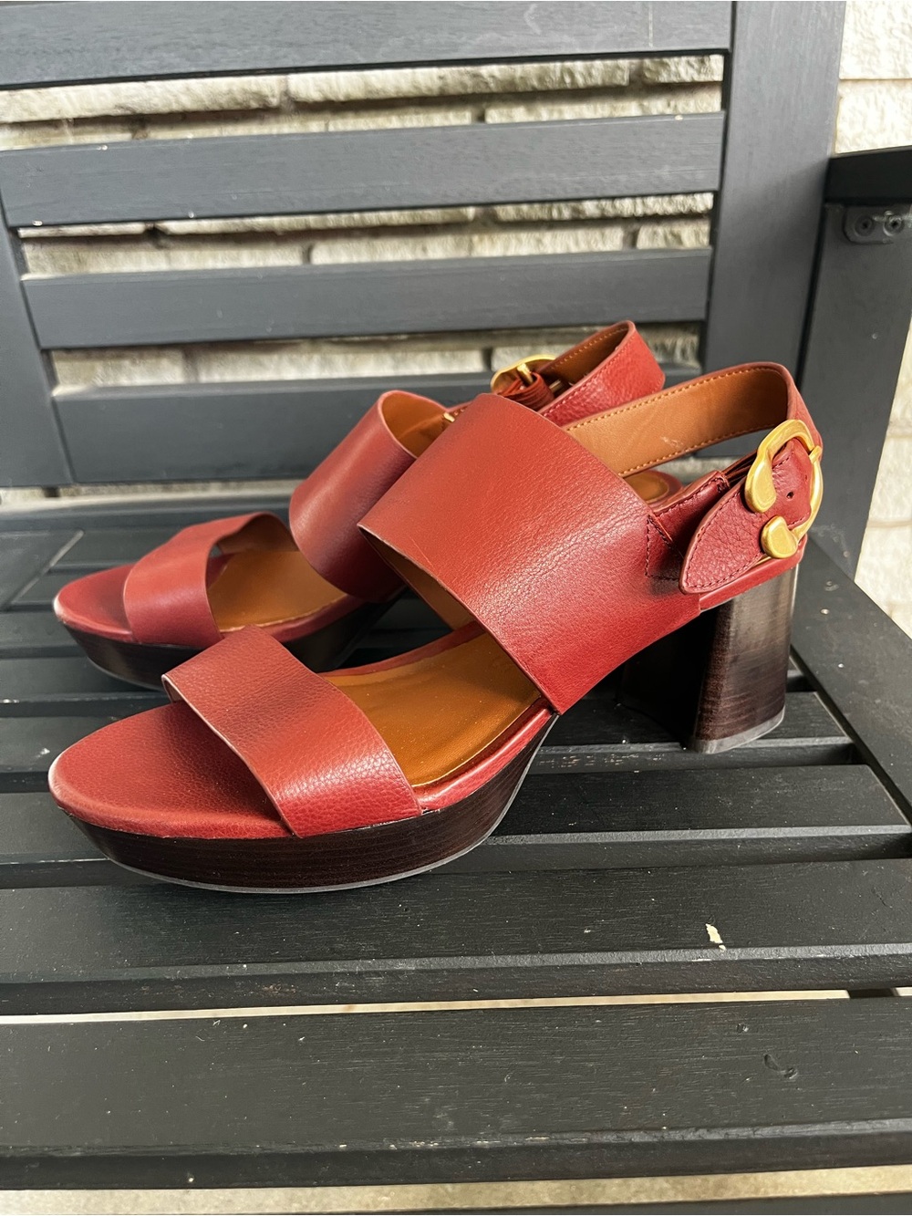 Aerosole Burnt Sienna Leather Block Heeled Camera Sandals Size 10